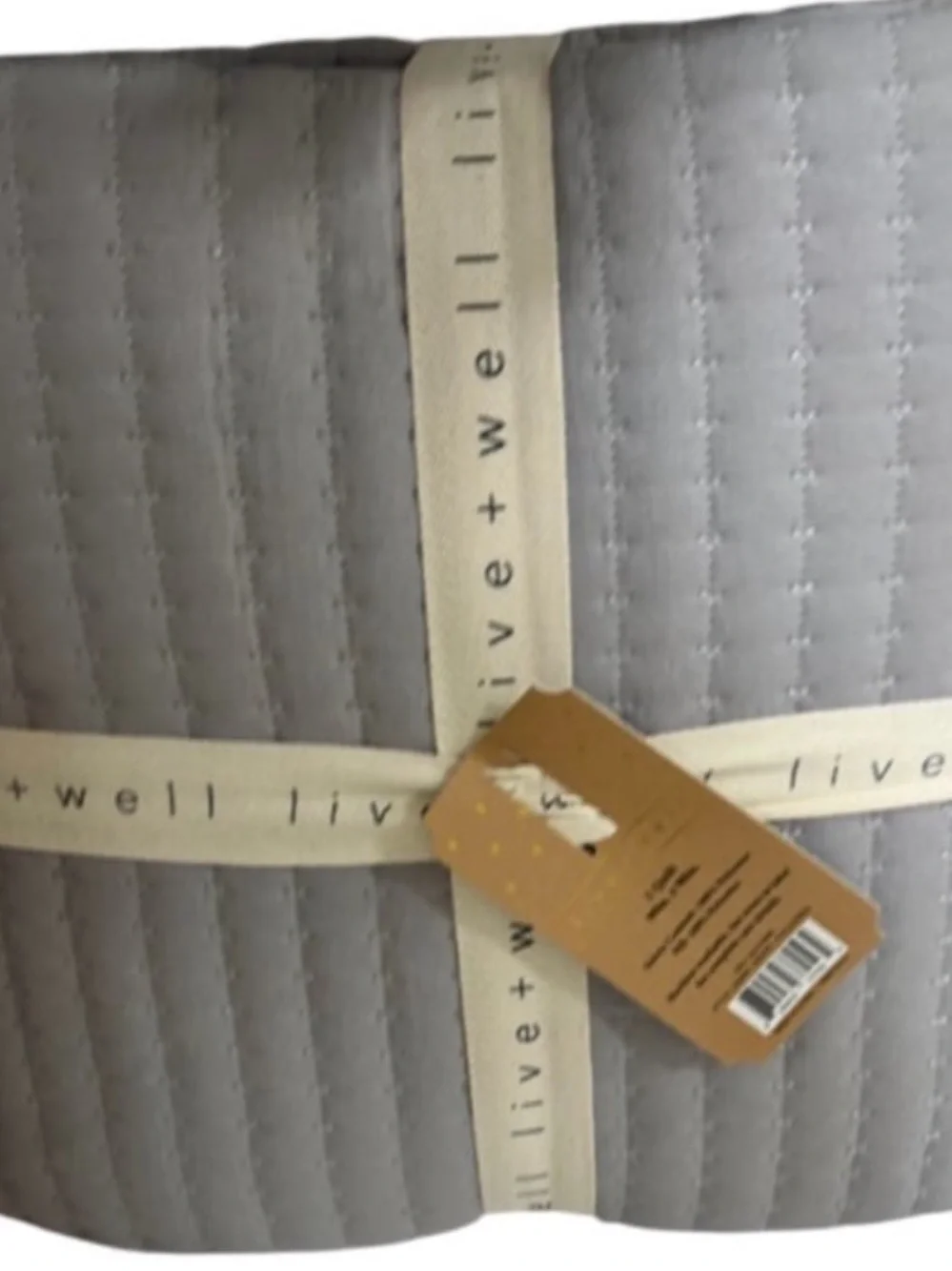 Live Well Gray Full/Queen Quilt 90”x90” NEW with Tags 100% Polyester